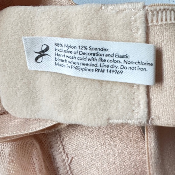 NWT. Bundles LIVELY The Long-Lined Bralette & All in Motion Bikini Top Size M - Picture 11 of 14